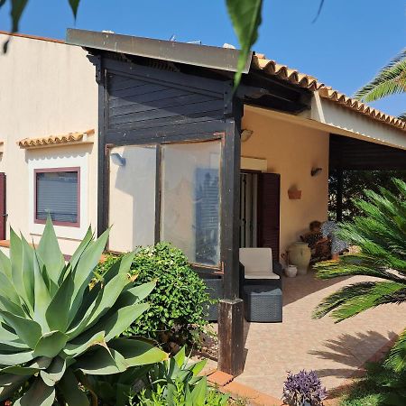Casa Migliorisi A Marina Di Ragusa Per Vacanze Marina di Ragusa Exterior foto