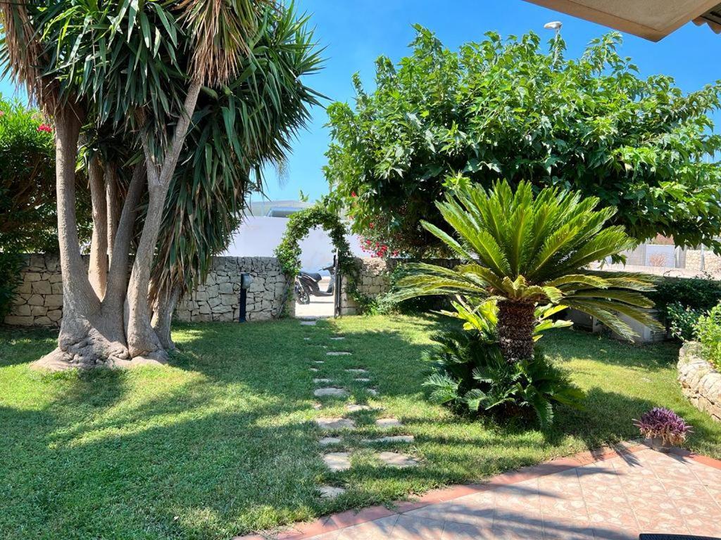 Casa Migliorisi A Marina Di Ragusa Per Vacanze Marina di Ragusa Exterior foto
